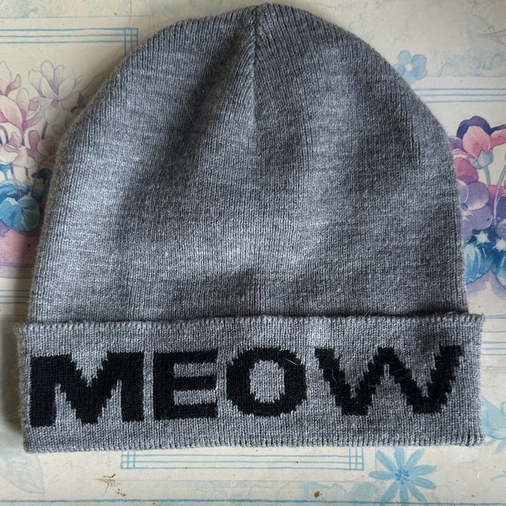 Gray Knit Beanie with 'MEOW' Text